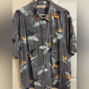 Tommy Bahama‎ 100% Tropical Themed Men’s XL Short Sleeve Button Up Shirt